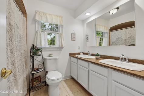 4 Oakwood Lane Little Silver NJ 07739