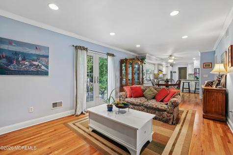 4 Oakwood Lane Little Silver NJ 07739