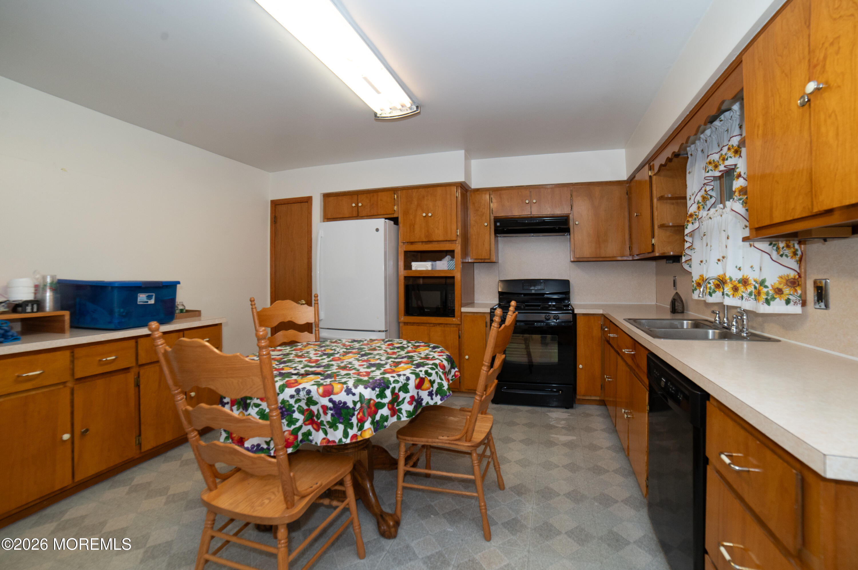 331 Sherwood Drive Cliffwood Beach NJ 07735