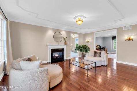 4 Ridgeview Way Allentown NJ 08501