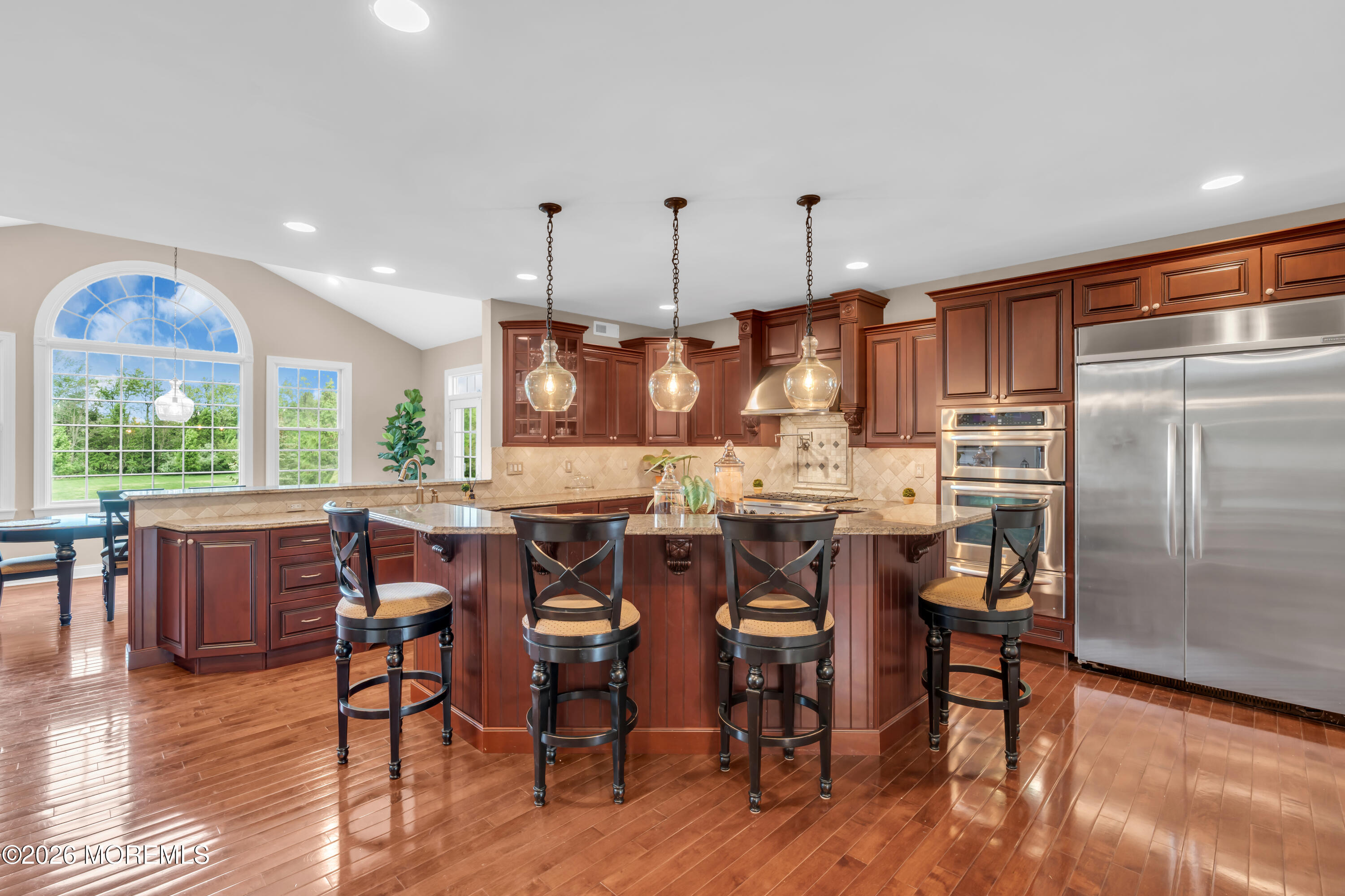 4 Ridgeview Way Allentown NJ 08501