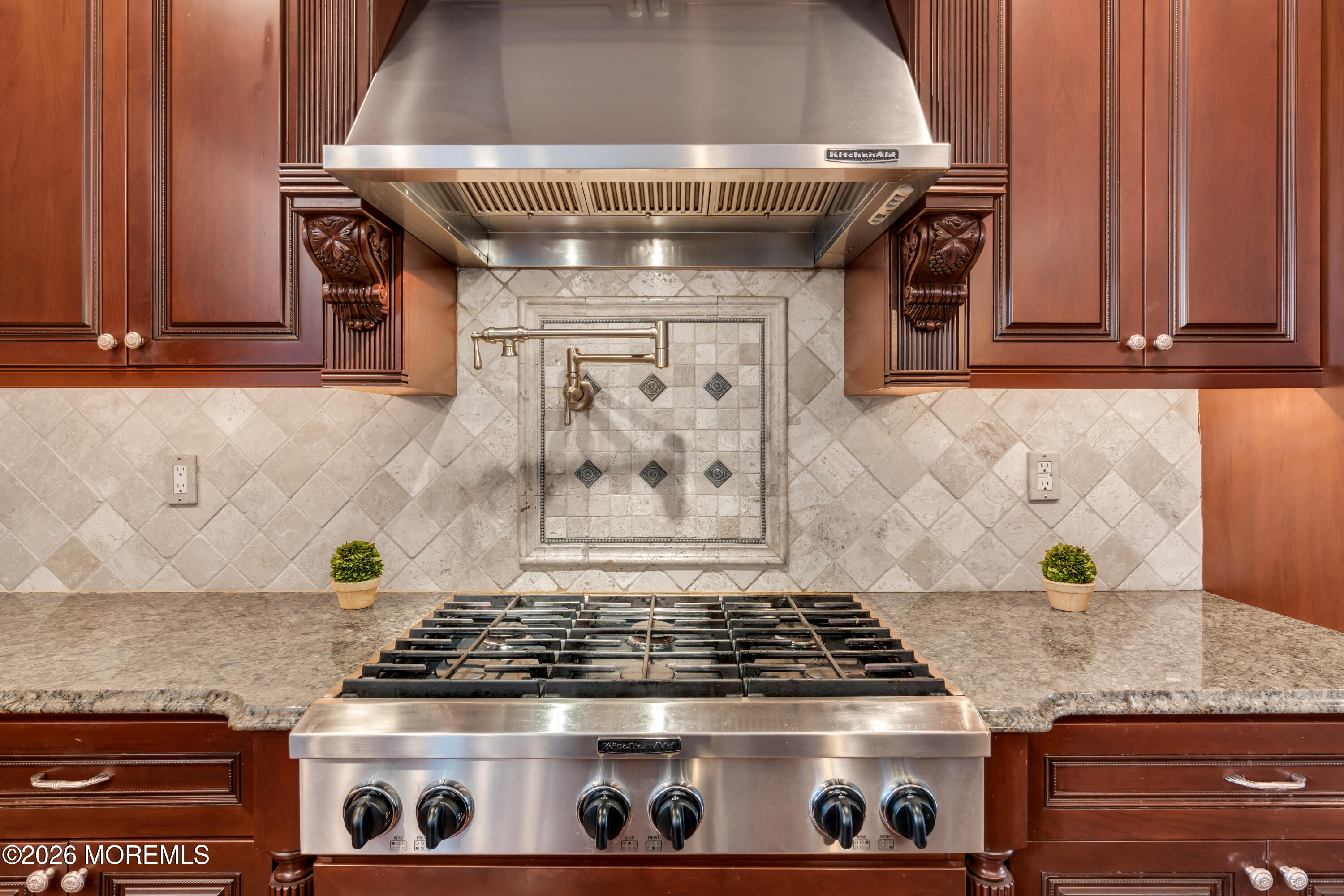 4 Ridgeview Way Allentown NJ 08501