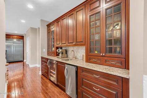 4 Ridgeview Way Allentown NJ 08501