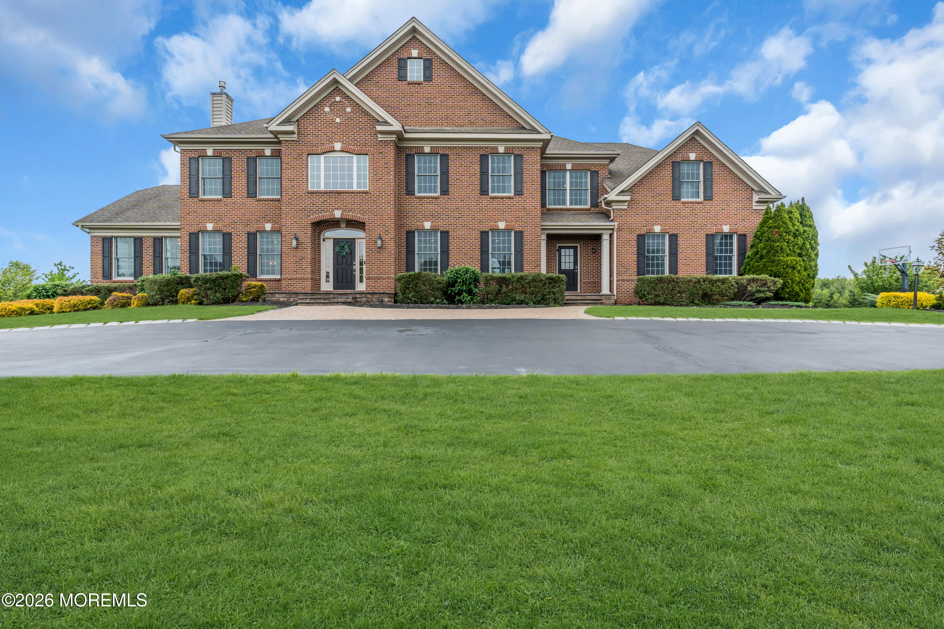 4 Ridgeview Way Allentown NJ 08501
