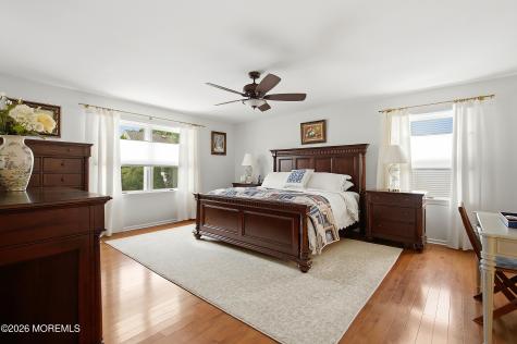 92 Meadow Drive Shrewsbury Boro NJ 07702