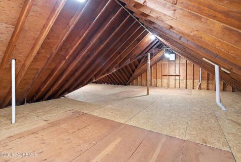92 Meadow Drive Shrewsbury Boro NJ 07702