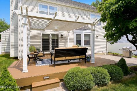 92 Meadow Drive Shrewsbury Boro NJ 07702
