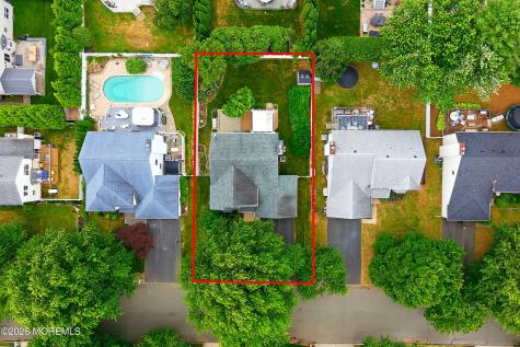 92 Meadow Drive Shrewsbury Boro NJ 07702