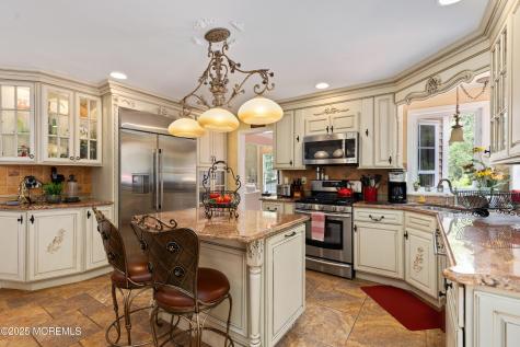 34 Kara Court Matawan NJ 07747