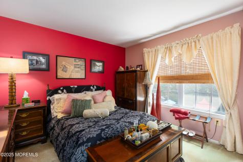 34 Kara Court Matawan NJ 07747
