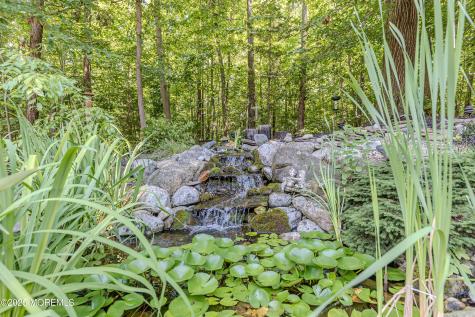 34 Kara Court Matawan NJ 07747