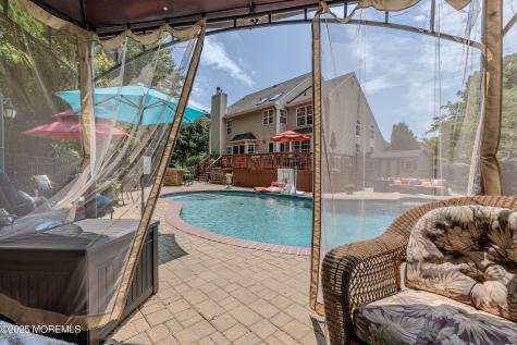 34 Kara Court Matawan NJ 07747