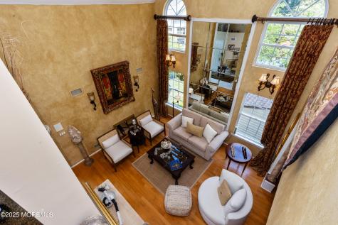 34 Kara Court Matawan NJ 07747