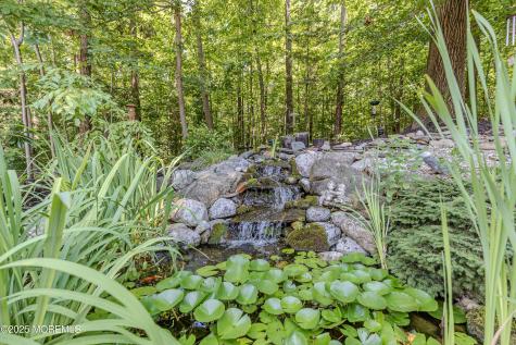 34 Kara Court Matawan NJ 07747