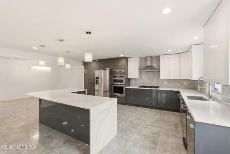592 Ollie Burke Road Jackson NJ 08527