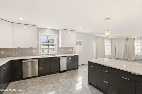 592 Ollie Burke Road Jackson NJ 08527