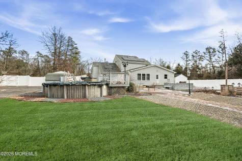 592 Ollie Burke Road Jackson NJ 08527