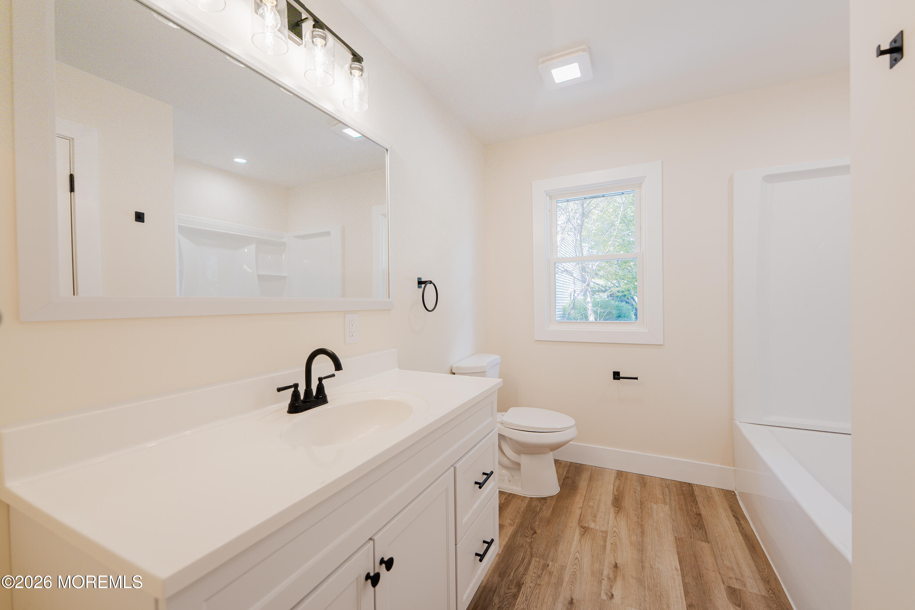 1425 Forecastle Avenue Manahawkin NJ 08050