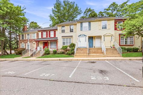 267 Zachary Court Lakewood NJ 08701