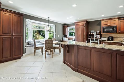 5 Pirates Cove Road Little Silver NJ 07739