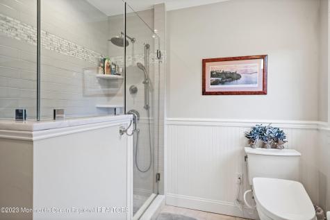 5 Pirates Cove Road Little Silver NJ 07739
