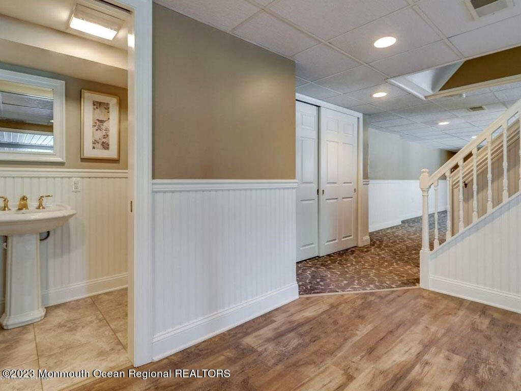 5 Pirates Cove Road Little Silver NJ 07739