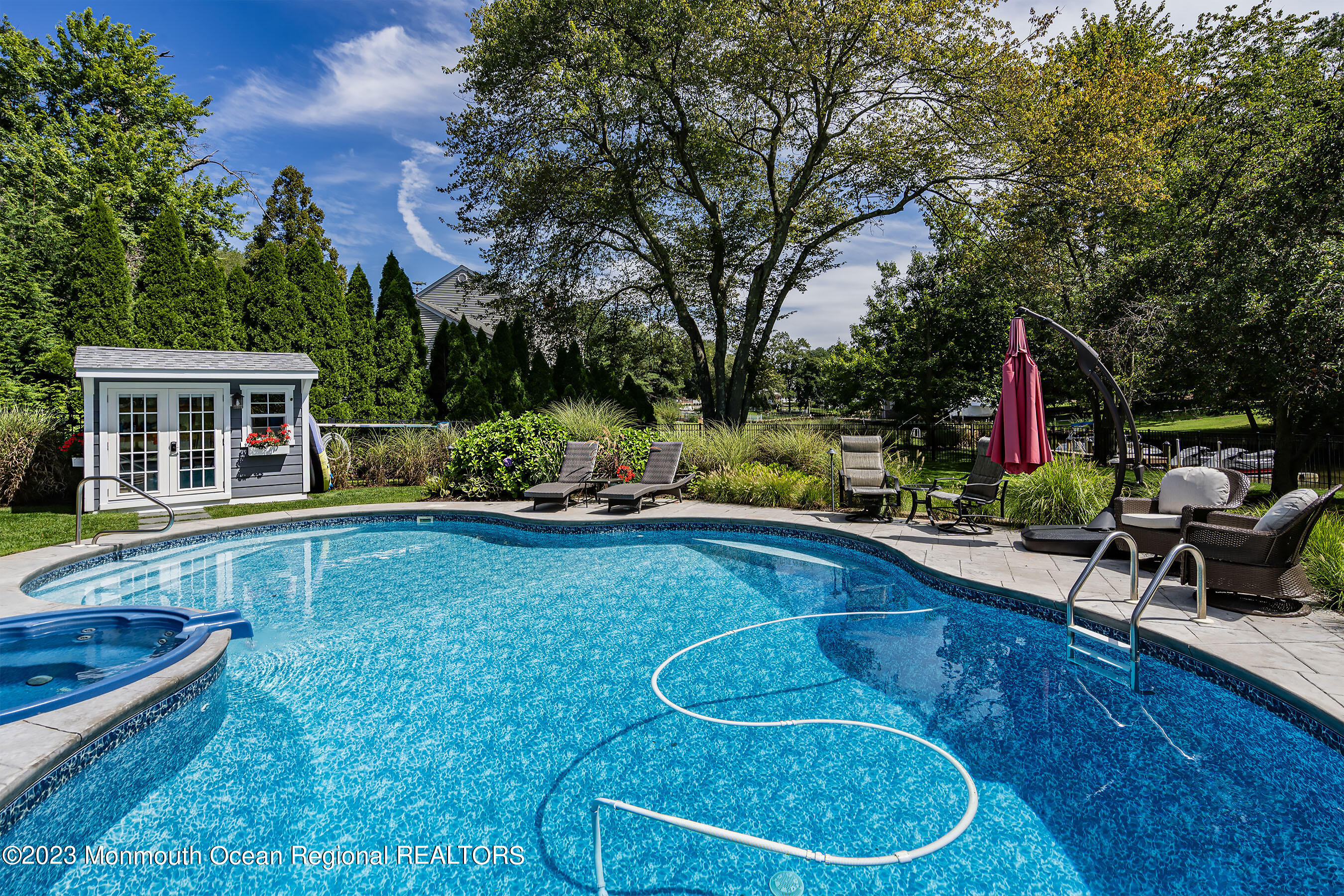 5 Pirates Cove Road Little Silver NJ 07739