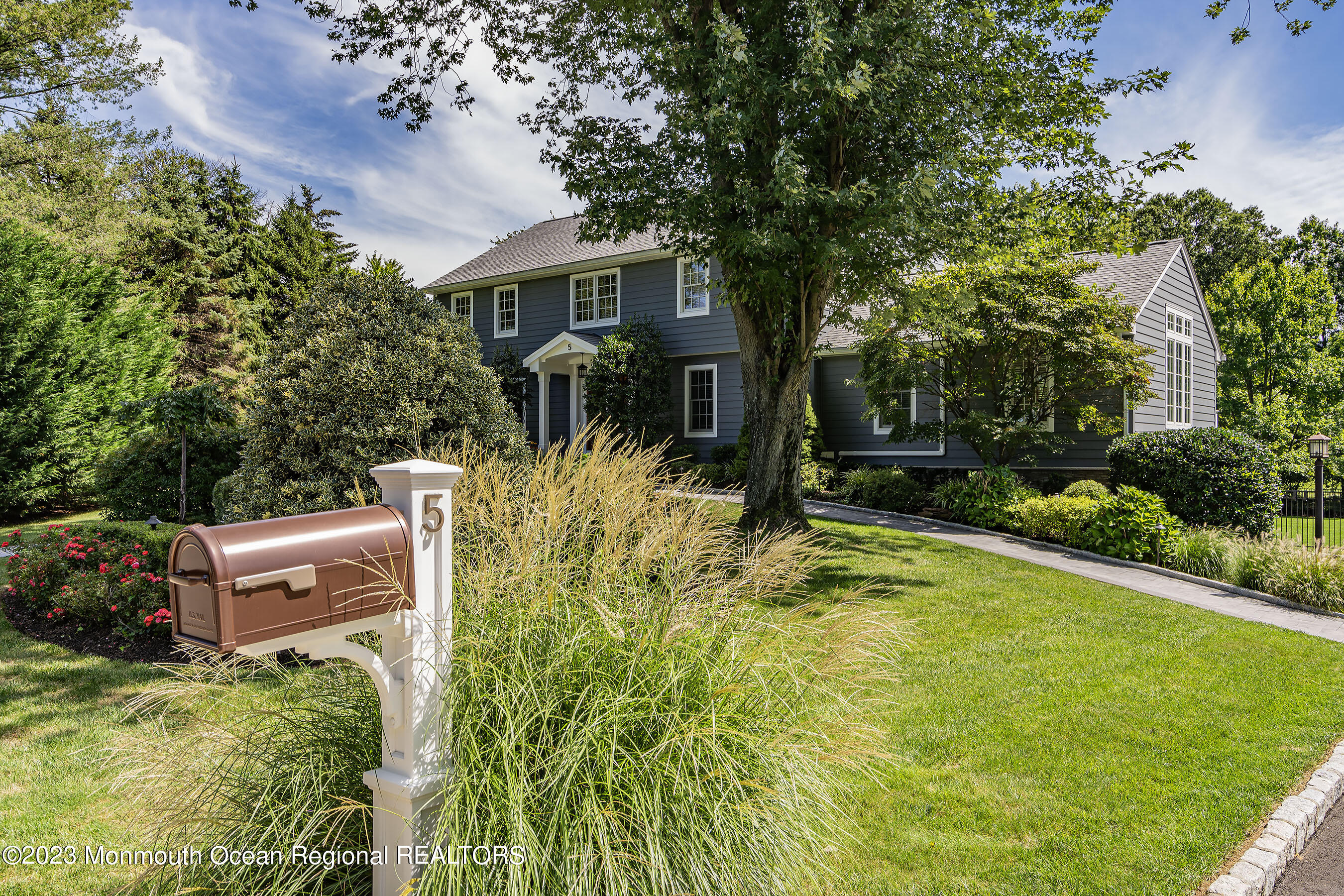 5 Pirates Cove Road Little Silver NJ 07739