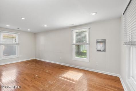 616 Riverside Drive Bayville NJ 08721