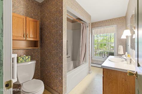 3206 Ridgewood Road Allenwood NJ 08720