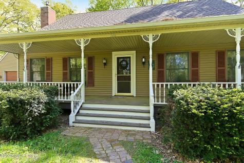 3206 Ridgewood Road Allenwood NJ 08720