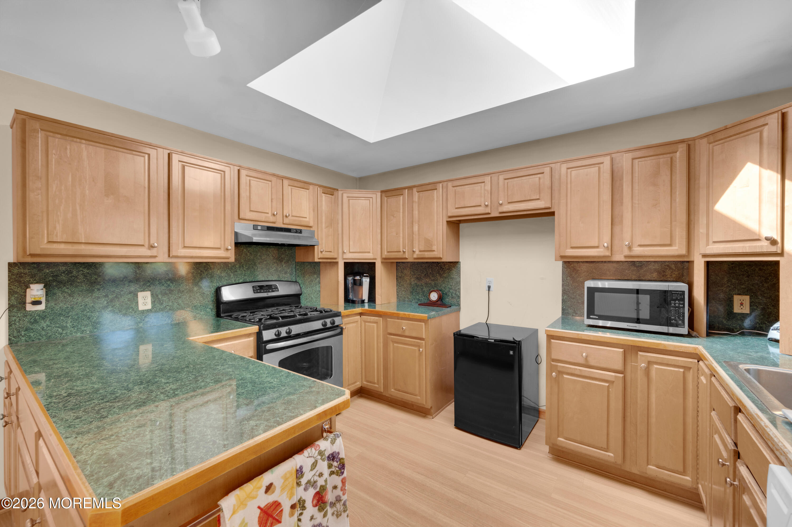 127 Arnold Place Neptune Township NJ 07753