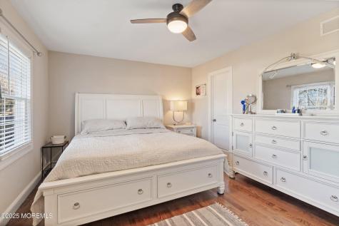 323 Suburban Drive Toms River NJ 08753