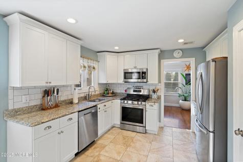 323 Suburban Drive Toms River NJ 08753