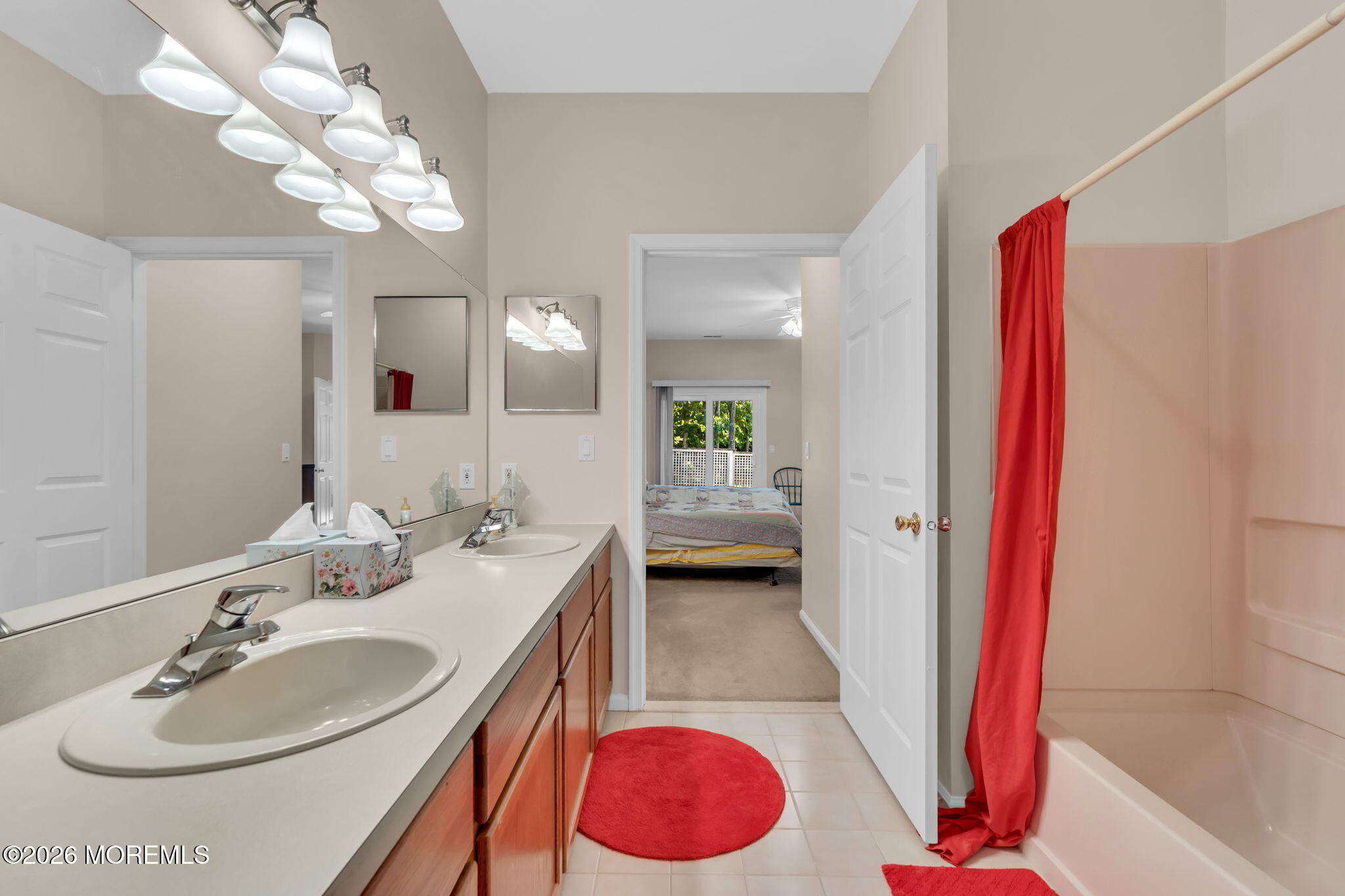 4 Woodburn Road Manahawkin NJ 08050