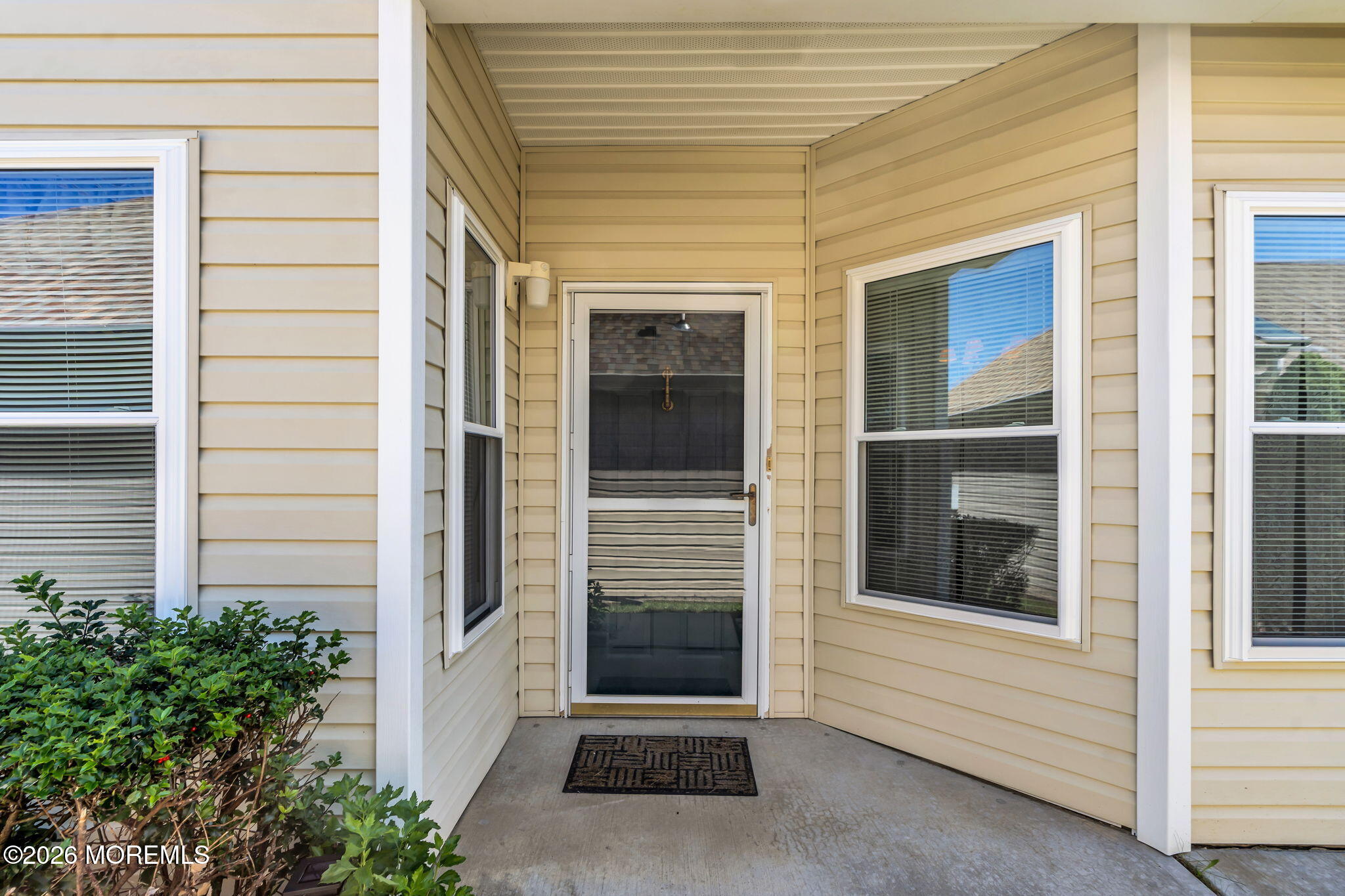4 Woodburn Road Manahawkin NJ 08050