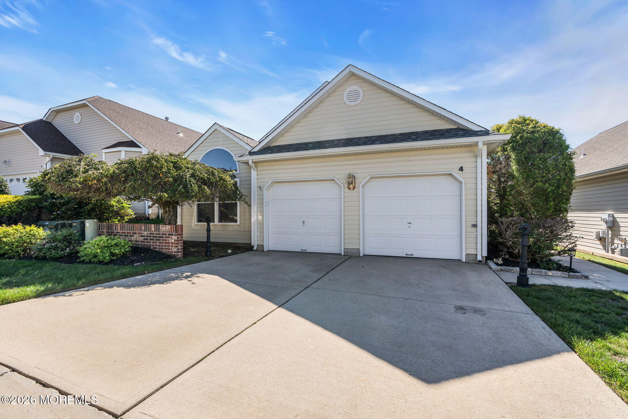 4 Woodburn Road Manahawkin NJ 08050