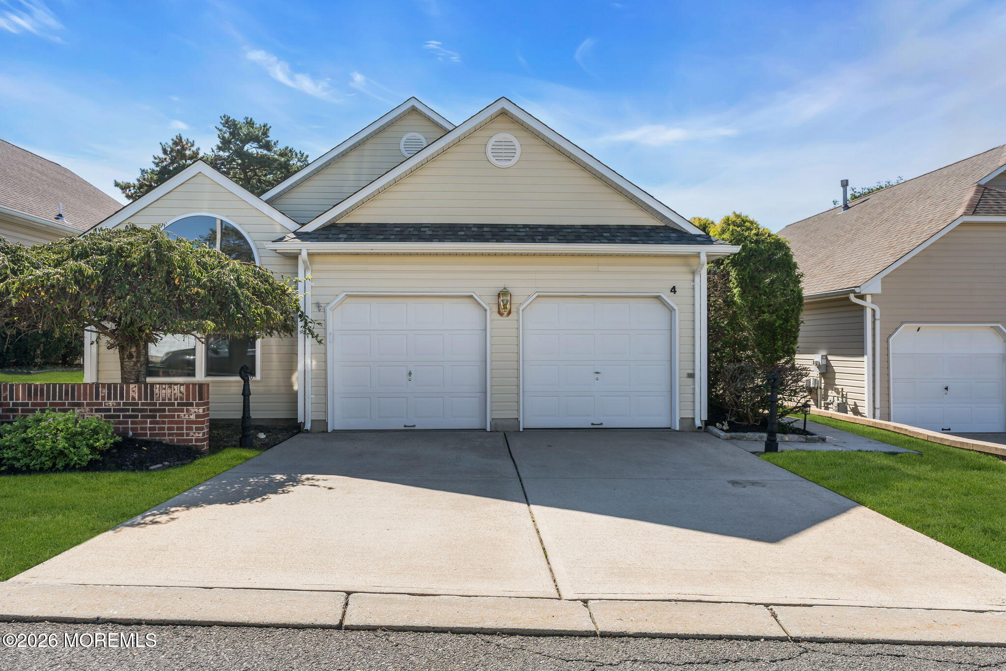 4 Woodburn Road Manahawkin NJ 08050