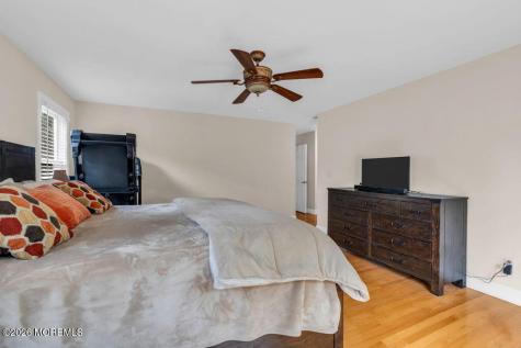 57 Nautilus Drive W Leonardo NJ 07737
