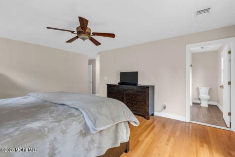 57 Nautilus Drive W Leonardo NJ 07737