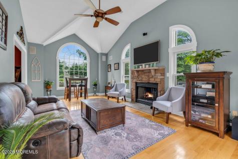 57 Nautilus Drive W Leonardo NJ 07737