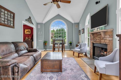 57 Nautilus Drive W Leonardo NJ 07737