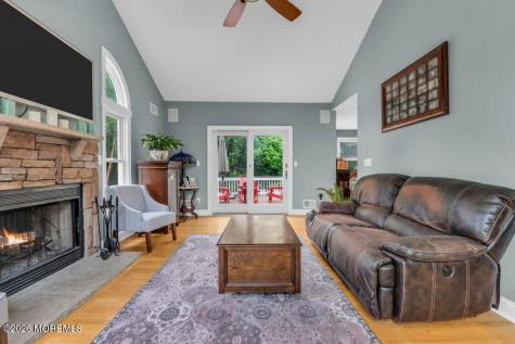 57 Nautilus Drive W Leonardo NJ 07737