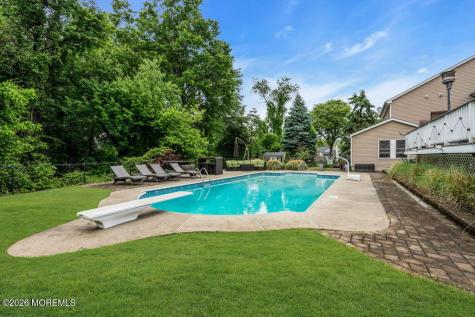57 Nautilus Drive W Leonardo NJ 07737