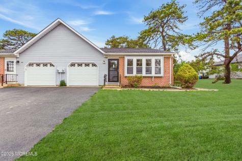 23B Portsmouth Street Whiting NJ 08759