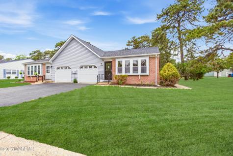 23B Portsmouth Street Whiting NJ 08759