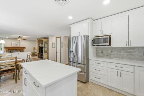202 Veronica Court Lanoka Harbor NJ 08734