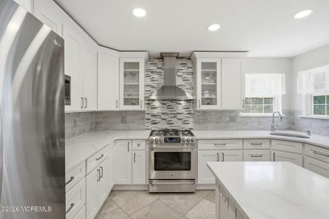 202 Veronica Court Lanoka Harbor NJ 08734