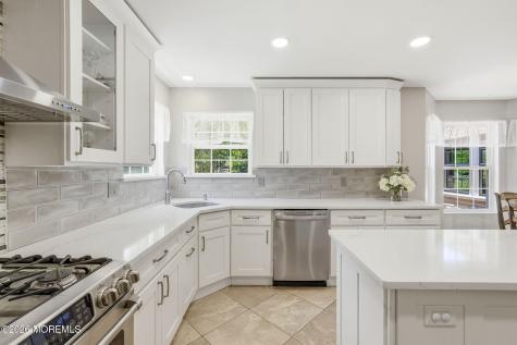 202 Veronica Court Lanoka Harbor NJ 08734