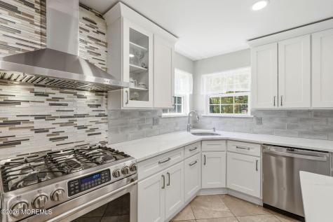 202 Veronica Court Lanoka Harbor NJ 08734
